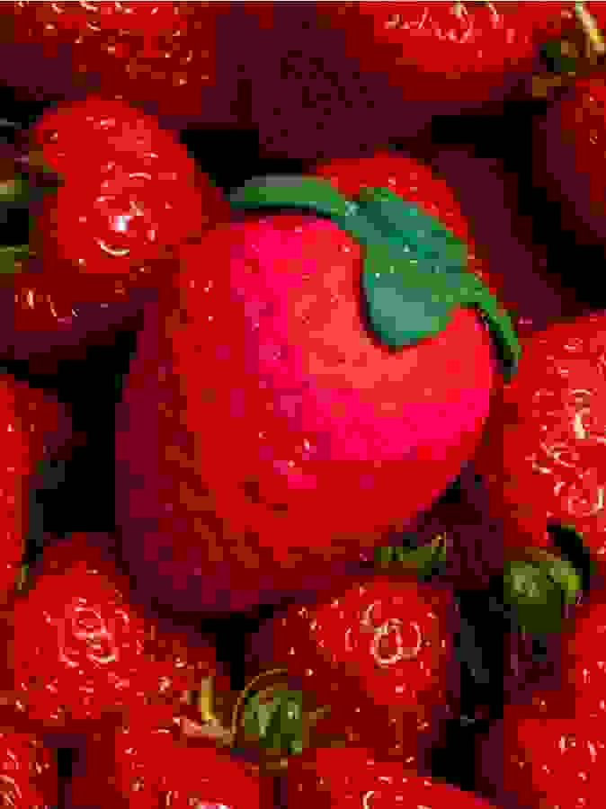Lovehoney Strawberry Clitoral Suction Stimulator, Red, hi-res